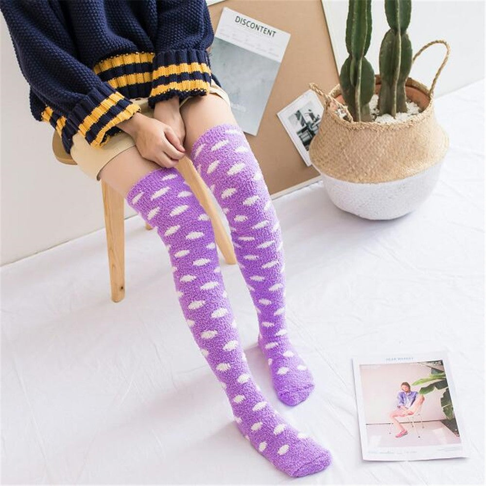 CHAUSSETTES VIOLETTES MONTANTES VELOURS CORAIL
