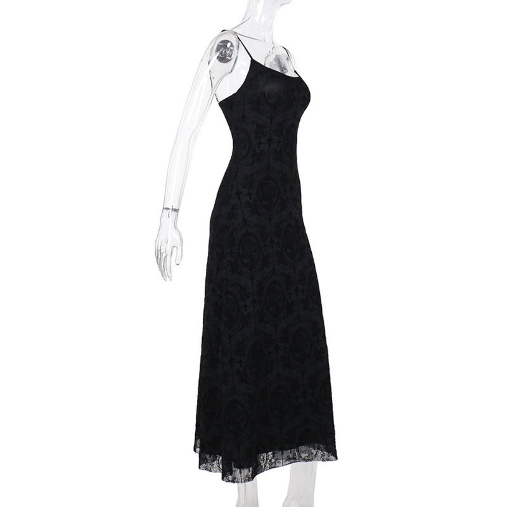 ROBE GOTH NOIR VICTORIEN A BRETELLE