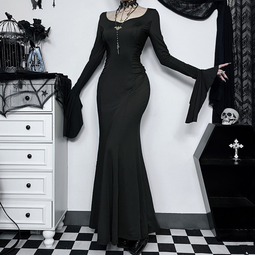 ROBE LONG GOTH MANCHE BOUFFANTE
