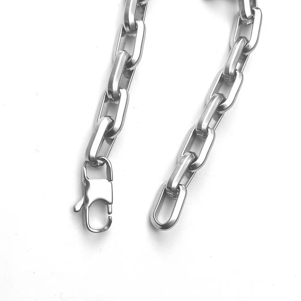 CAHINE GROSSE MAILLE ACIER TITANE