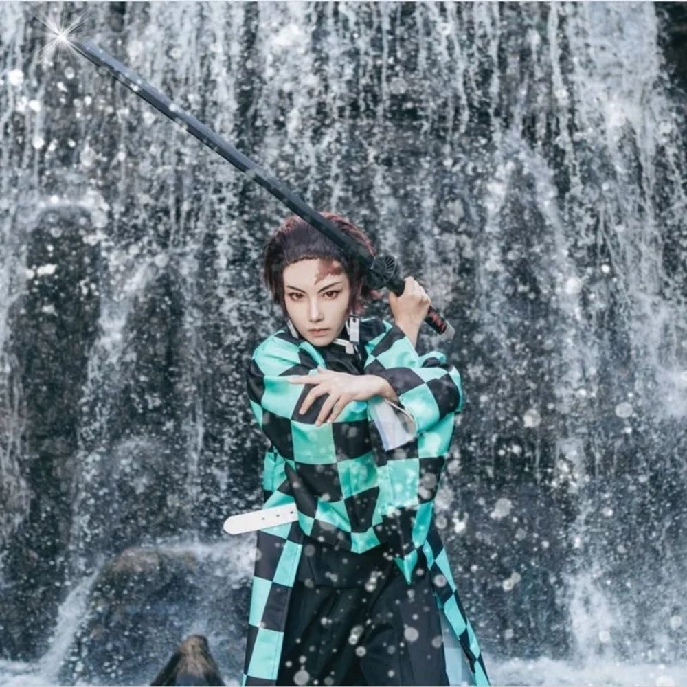 ENSEMBLE COSPLAY KIMETSU NO YAIBA