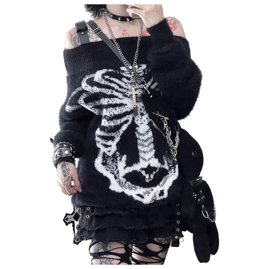 PULL GOTHIQUE NOIR SKULLE BRETELLE