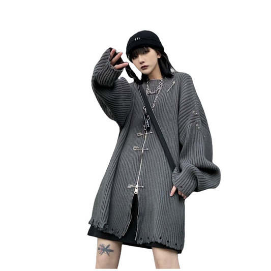 PULL GOTH DECHIREE GRIS AVEC EPINGLE