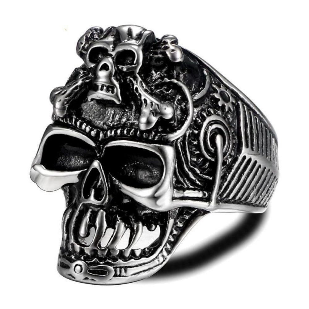 BAGUE TETE MORT GOTH EN ARGENT 925