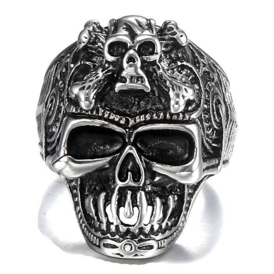 BAGUE TETE MORT GOTH EN ARGENT 925